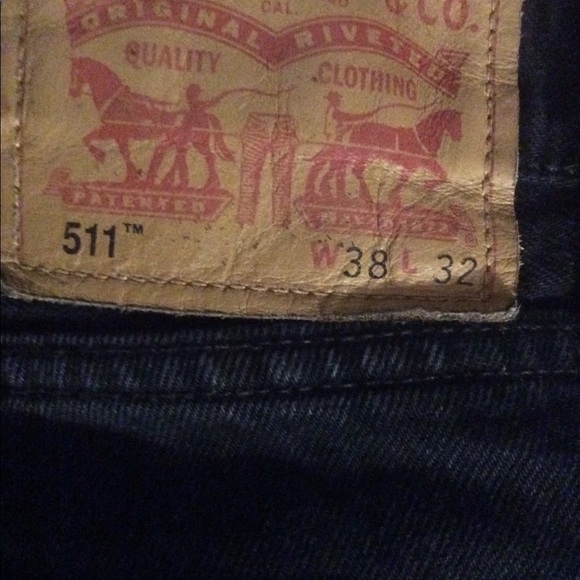 Levi’s - Picture 5 of 6